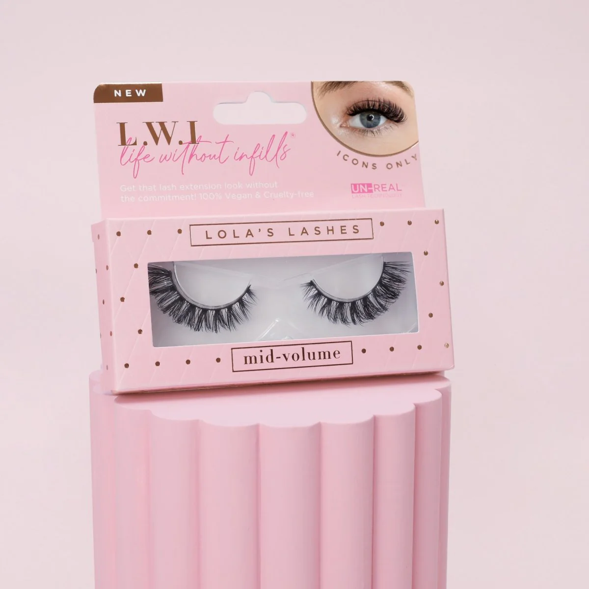 L.W.I Boss it Russian Strip Lash Bundle - Image 5